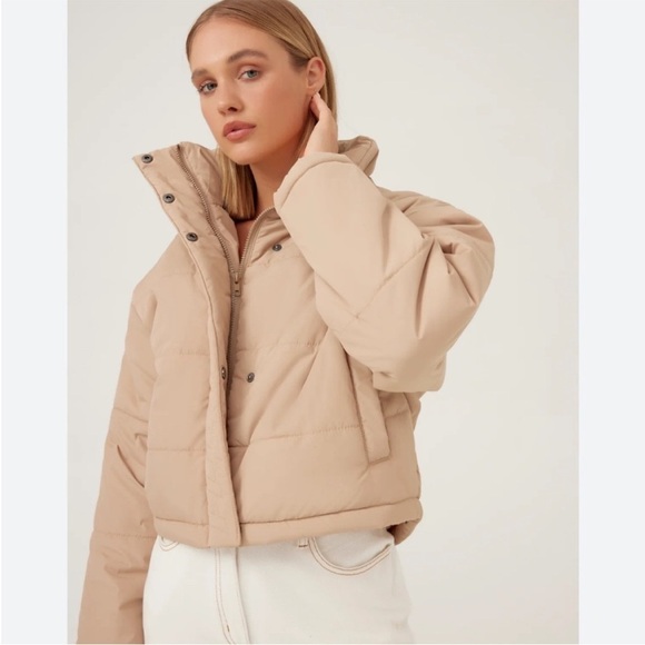 The Fifth Label Remake Cropped Tan Puffer Jacket Coat - Picture 1 of 8